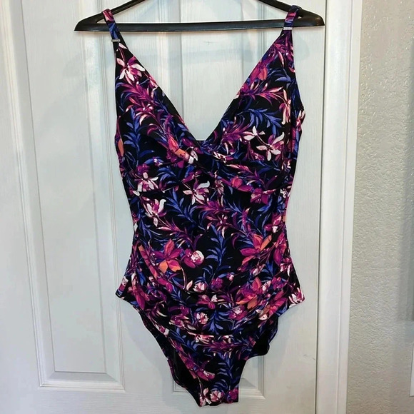 CALVIN KLEIN Twist Front Tummy Control One Piece Black Floral Swimsuit Size 16 - Picture 3 of 14